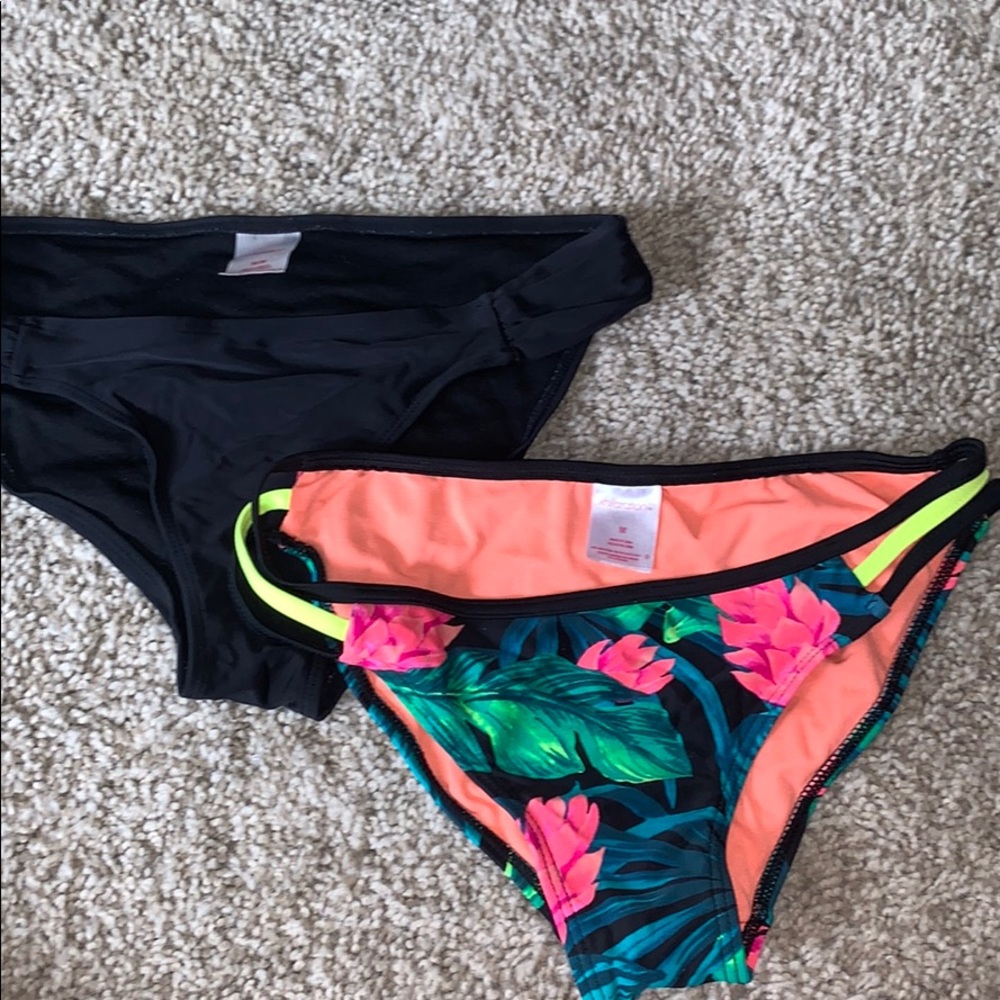 Bathing suit bottoms